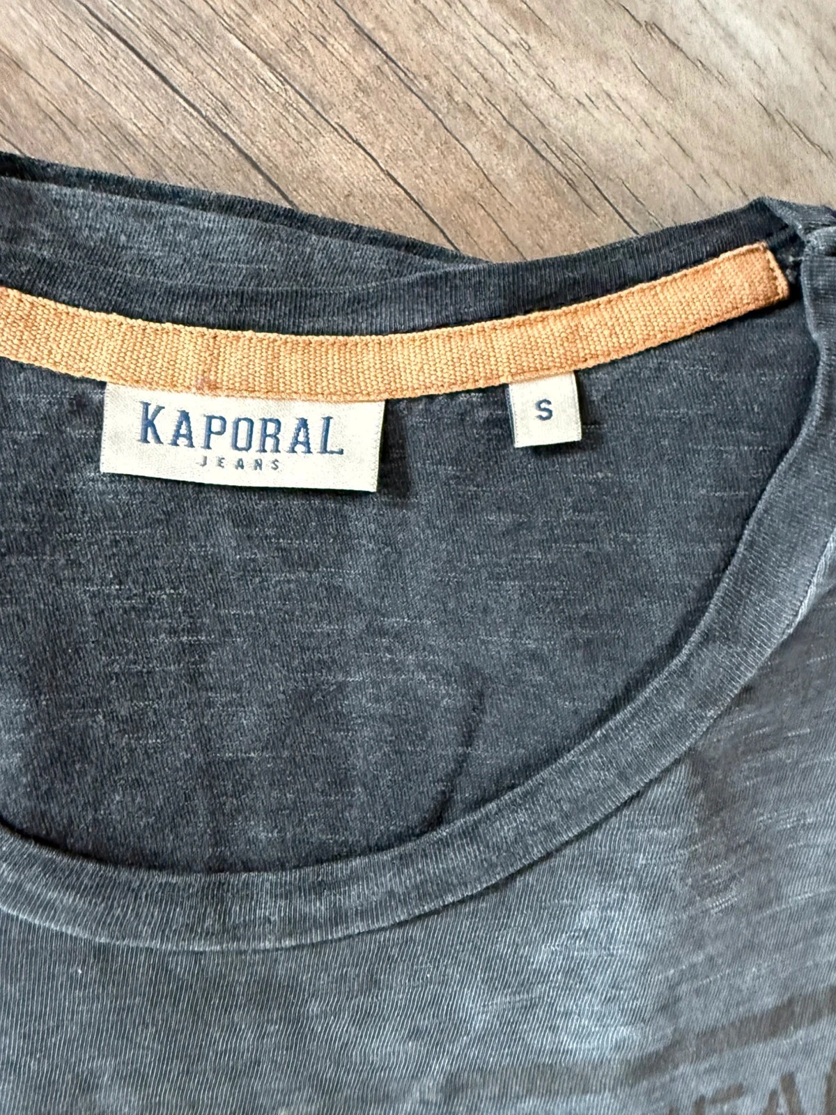 T-shirt – photo 2